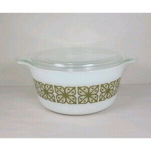 Vintage Pyrex 474-B 1.5 Qt Verde Green Floral Casserole Dish w/Lid READ